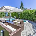 In With Swimming Pool Villa