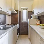 In With Swimming Pool Villa Pula