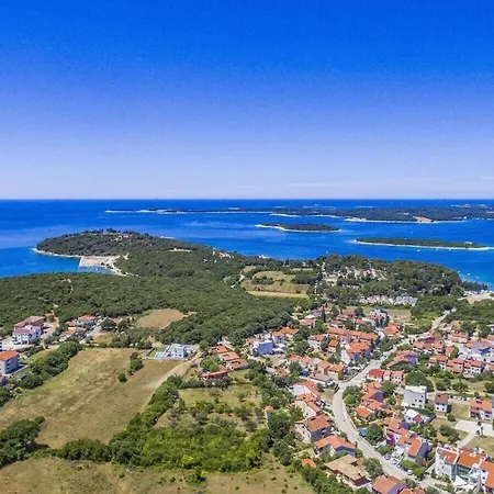 In Pula With Swimming Pool Villa Štinjan